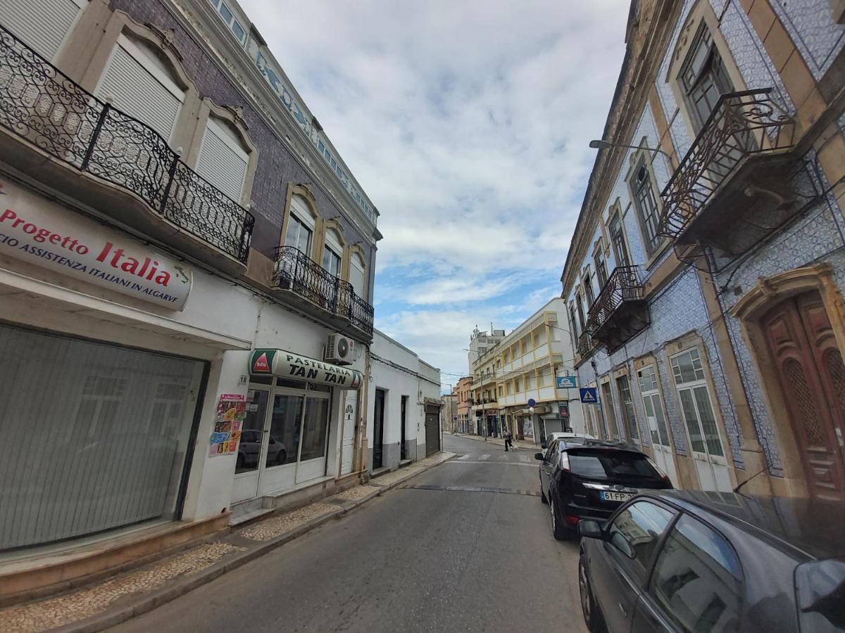 Casa Olhao Terraco: Espaco, Conforto E Terraco Com Churrasqueira Exterior foto